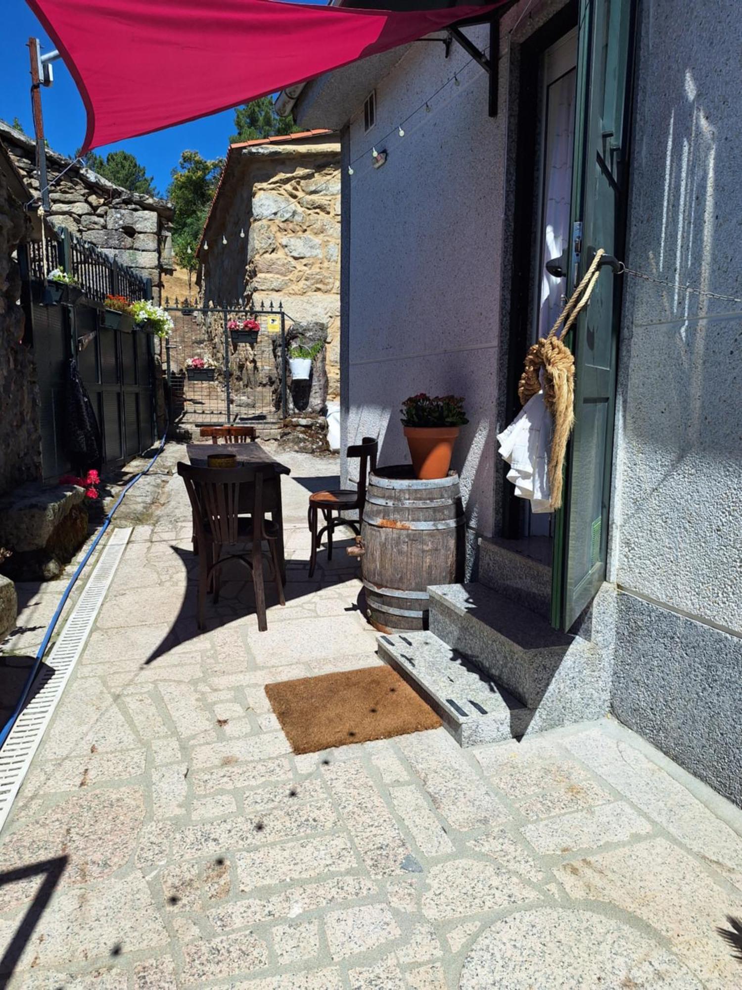 דירות Apartamento En Cimadevila, לוביוס מראה חיצוני תמונה