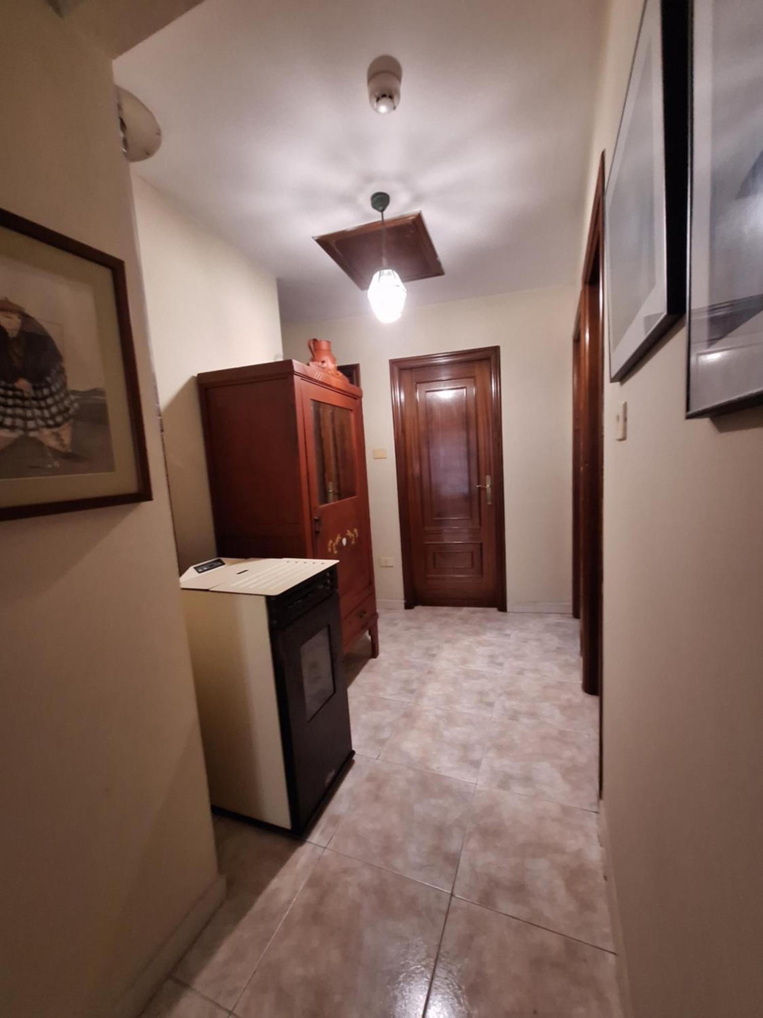 דירות Apartamento En Cimadevila, לוביוס מראה חיצוני תמונה